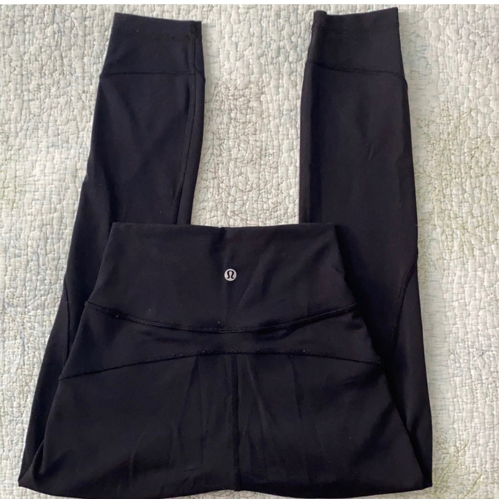 Lululemon size 2